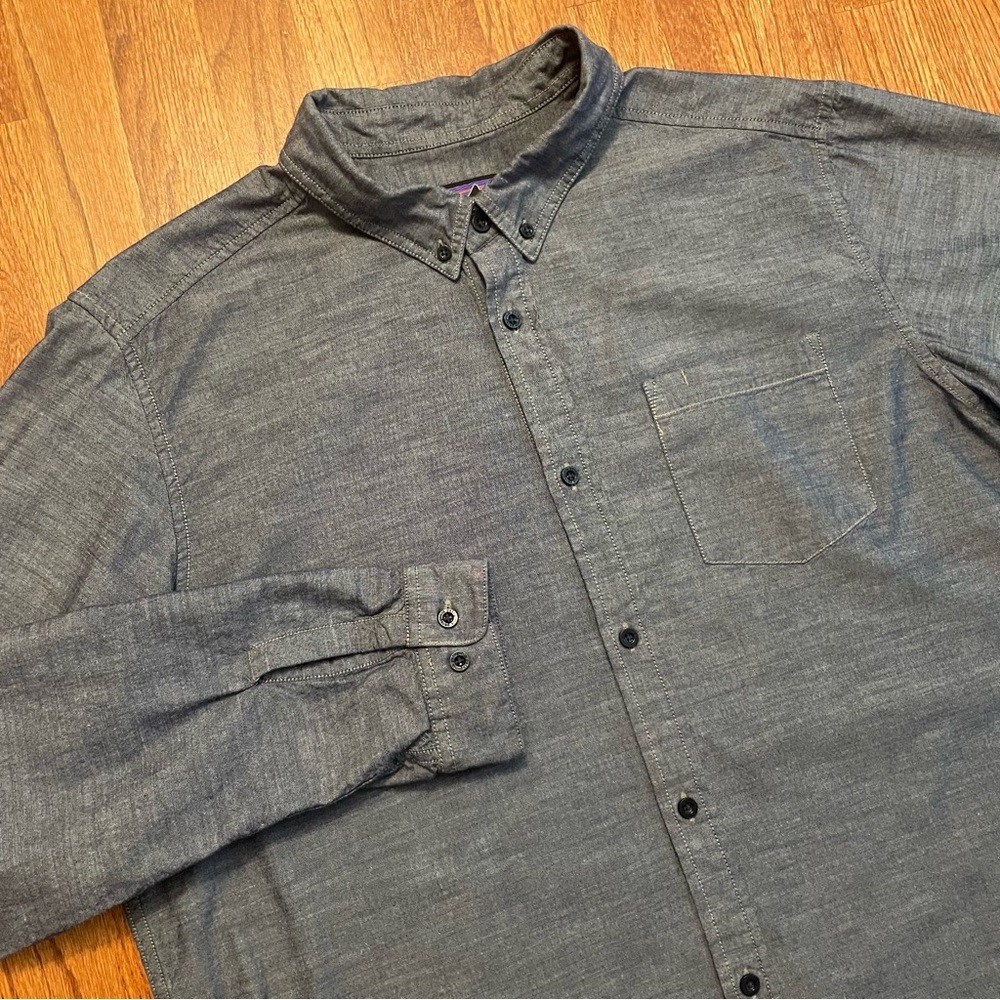 Patagonia heathered blue/gray cotton long sleeve button up shirt size XL